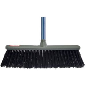 VASSOURA PIACAVA GARI BASE PLASTICA 40CM