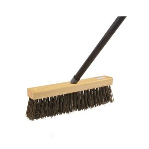 VASSOURA PIACAVA GARI BASE MADEIRA 40CM ODIM REF 385-15